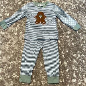 Busy Bee Smocks Size 18 months pajama set